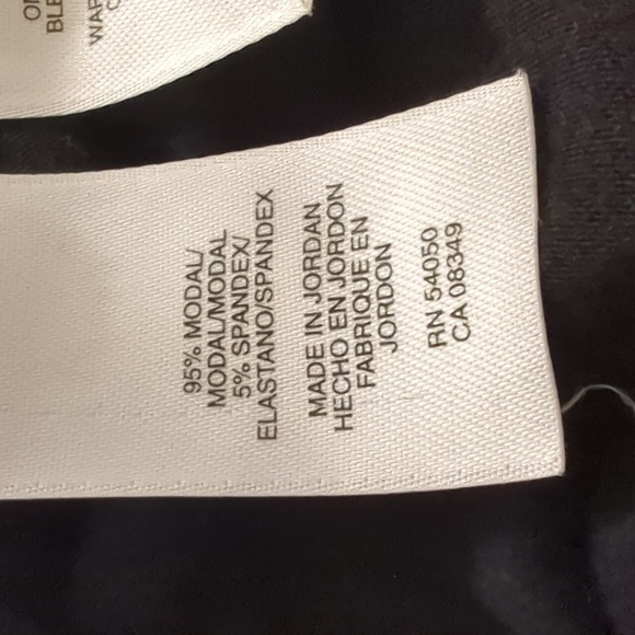 Ann Klein black top - Picture 5 of 5